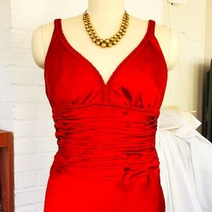 Red silky satin Carmen Marc Valvo slip dress midi 14 sexy prom